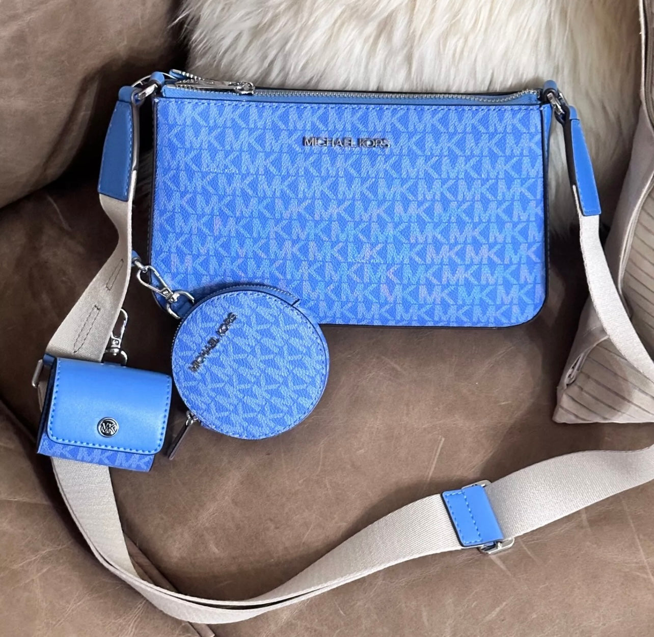 Michael Kors crossbody