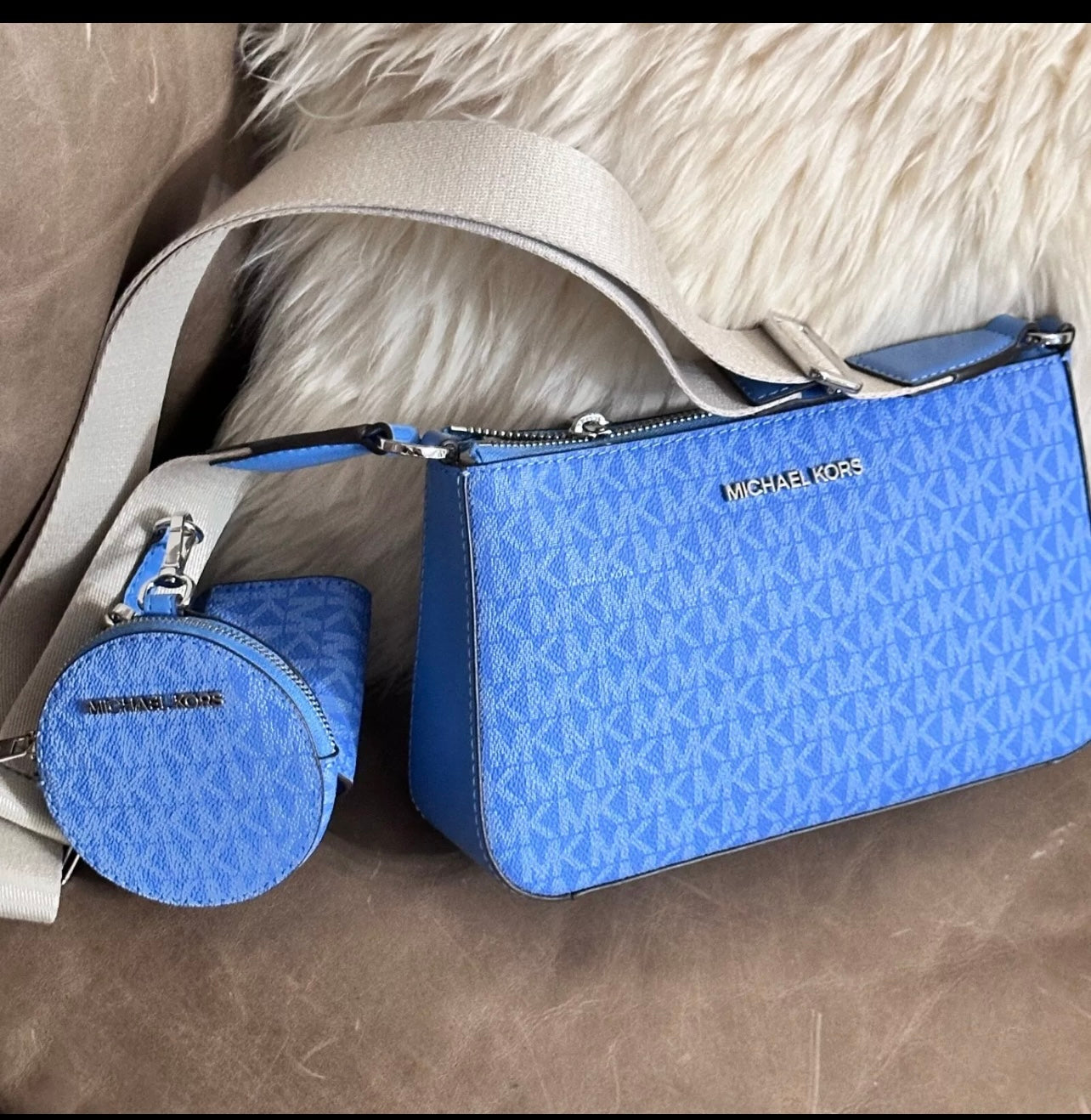 Michael Kors crossbody