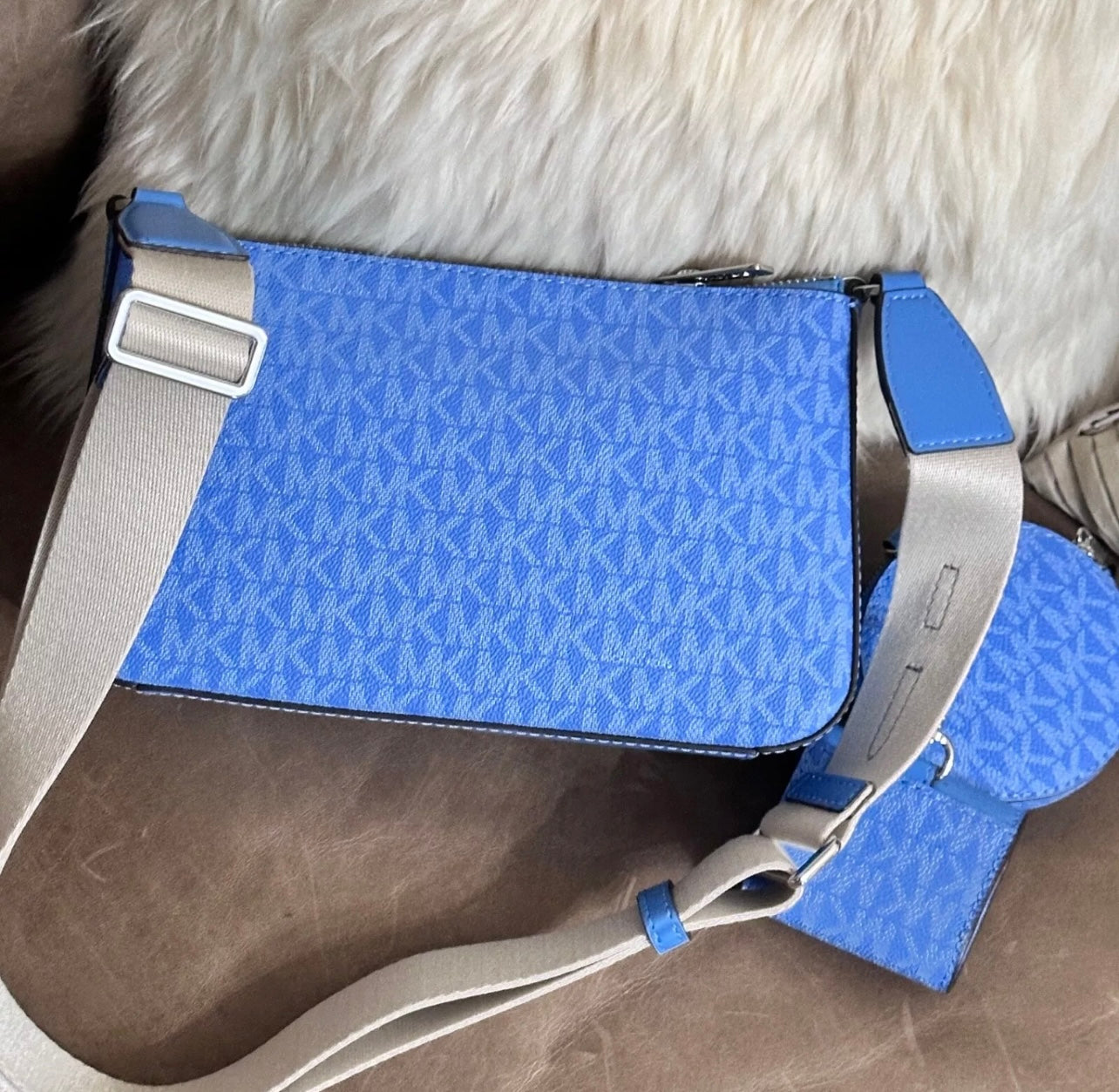 Michael Kors crossbody